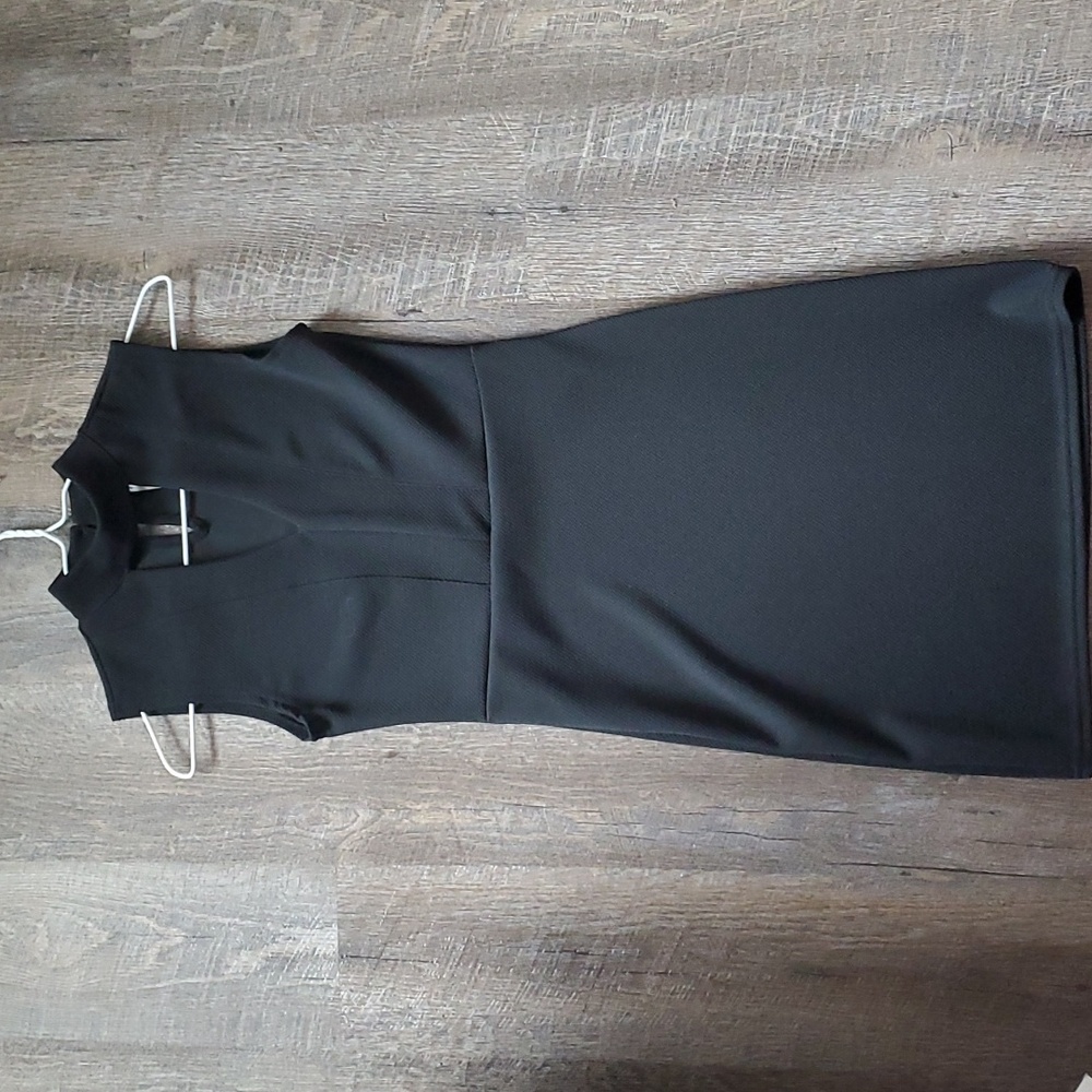 Black Keyhole Dress No boundaries Size 1